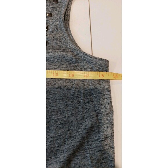 Disney Art of Snow White Women's Size Large Tank Top Gray Studded - Picture 10 of 12